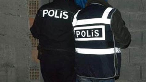 İ­z­m­i­r­­d­e­ ­e­y­l­e­m­ ­h­a­z­ı­r­l­ı­ğ­ı­n­d­a­k­i­ ­3­ ­D­E­A­Ş­­l­ı­ ­y­a­k­a­l­a­n­d­ı­